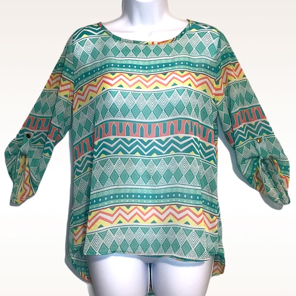 High-low Blouse - Picture 3 of 5